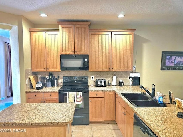141 Campanello Ct, Daytona Beach, FL 32117 - kitchen featuring black appliances, a sink, backsplash, light tile patterned floors, and recessed lighting