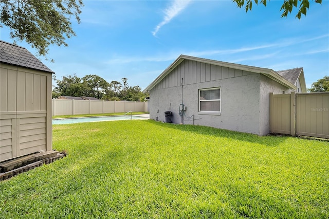 819 Haulover Dr, Altamonte Springs, FL 32714 - view of yard featuring an outbuilding and a shed