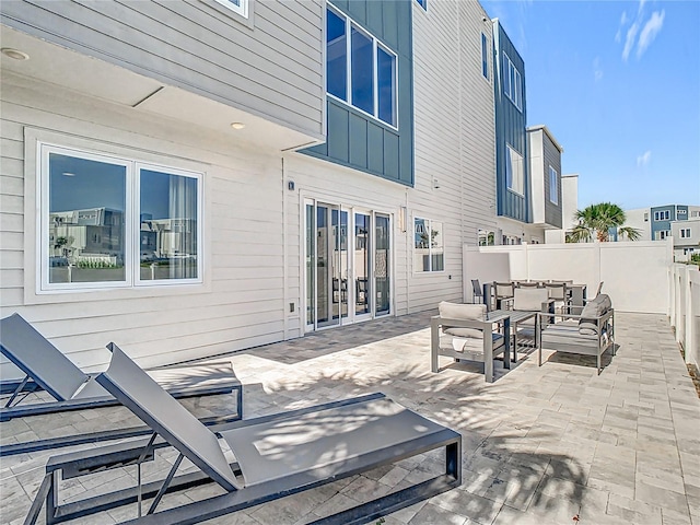 7770 Sandy Ridge Dr Unit 139, Reunion, FL 34747 - view of patio with fence and an outdoor living space