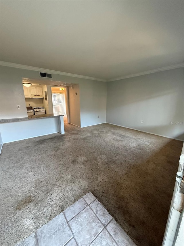 131 Water Front Way Unit 110, Altamonte Springs, FL 32701 - unfurnished living room with light colored carpet, baseboards, visible vents, and ornamental molding
