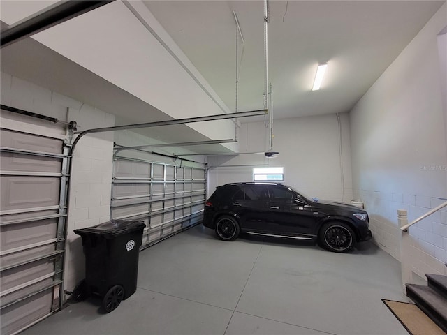 603 Sanctuary Golf Pl, Apopka, FL 32712 - garage with a garage door opener