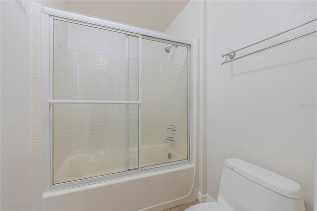 50989 Hwy 27 Unit 371, Davenport, FL 33897 - full bath with toilet and combined bath / shower with glass door
