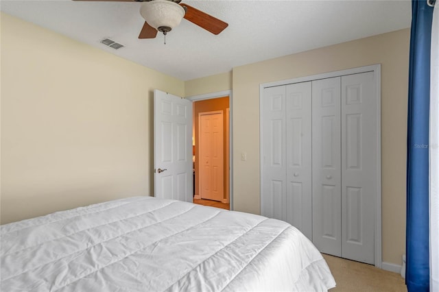 2710 Alabaster Ave, Orlando, FL 32833 - carpeted bedroom featuring baseboards, visible vents, a closet, and ceiling fan