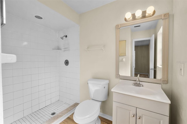 288 Howard Blvd, Longwood, FL 32750 - full bath with vanity, toilet, and tiled shower