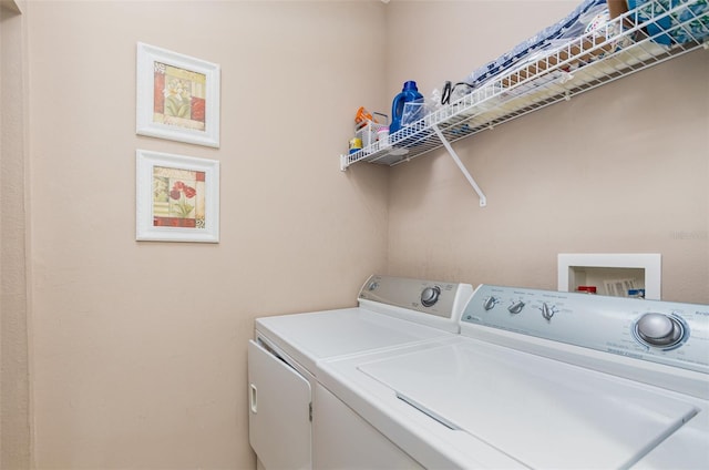 3321 San Jacinto Cir Unit 116, Sanford, FL 32771 - laundry area featuring washing machine and clothes dryer