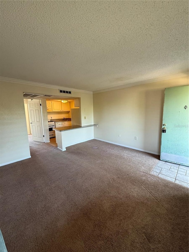 128 Water Front Way Unit 300, Altamonte Springs, FL 32701 - unfurnished living room featuring crown molding, a textured ceiling, visible vents, and carpet floors
