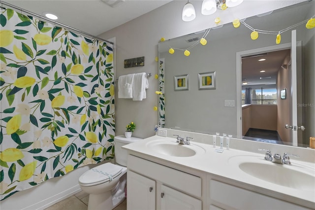 4201 Oakview Dr, Davenport, FL 33837 - full bathroom with double vanity, toilet, shower / bath combination with curtain, and a sink