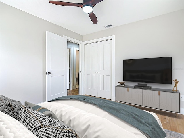 236 N Ranger Blvd, Winter Park, FL 32792 - bedroom featuring wood finished floors, a closet, and a ceiling fan