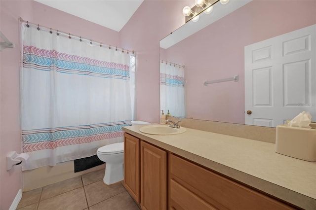 1868 Rachels Ridge Loop Unit L, Ocoee, FL 34761 - full bath featuring vanity, tile patterned floors, and shower / bath combo with shower curtain