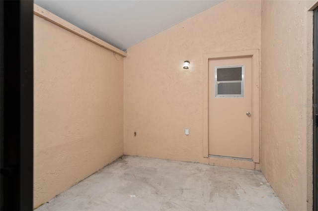 1105 Mill Run Cir, Apopka, FL 32703 - property entrance featuring stucco siding