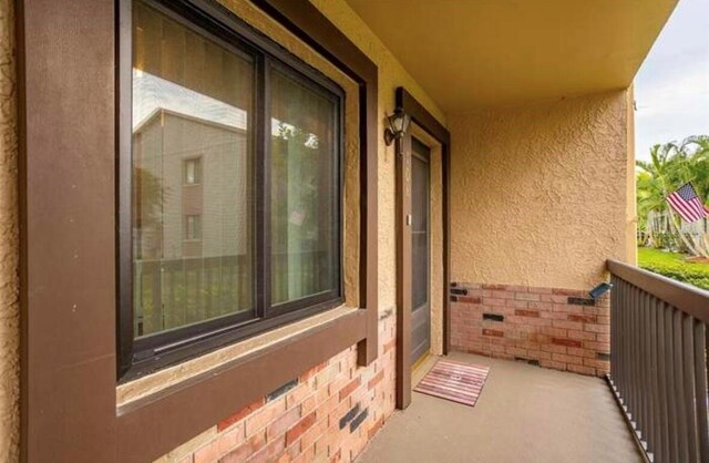 721 83rd Ave N Unit 108, Saint Petersburg, FL 33702 - photo 3