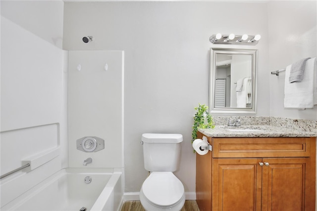 956 Salt Pond Pl Unit 207, Altamonte Springs, FL 32714 - full bath featuring vanity,  shower combination, toilet, and baseboards