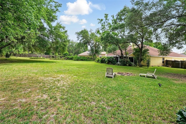 1714 Sweetwater W Cir, Apopka, FL 32712 - view of yard featuring fence