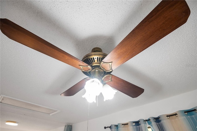 details featuring ceiling fan