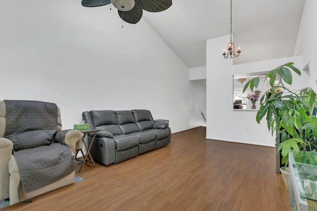 3106 S Semoran Blvd Unit P-2, Orlando, FL 32822 - sitting room with a chandelier, a ceiling fan, wood finished floors, and high vaulted ceiling
