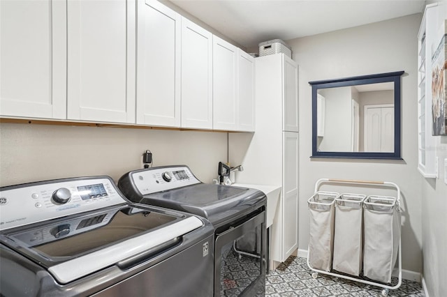 336 Plantation Club Dr, Debary, FL 32713 - washroom with baseboards, cabinet space, and washing machine and dryer