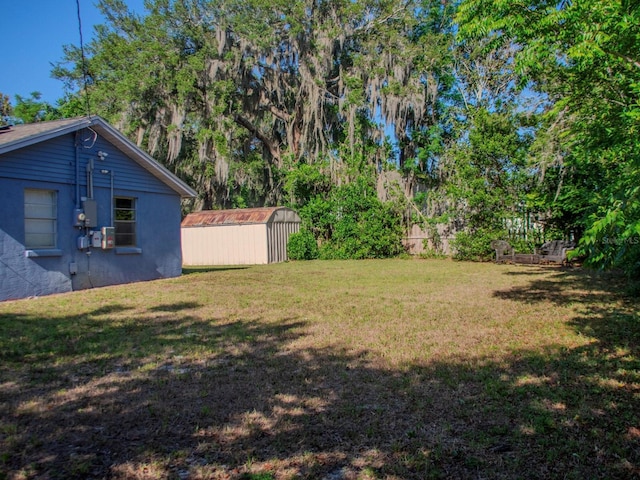 15 Estrella Rd, Debary, FL 32713 - view of green lawn