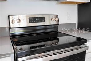 1163 James Paul Rd, Davenport, FL 33837 - kitchen view of electric stove