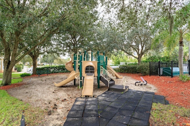 8110 Princess Palm Ln, Kissimmee, FL 34747 - photo 51