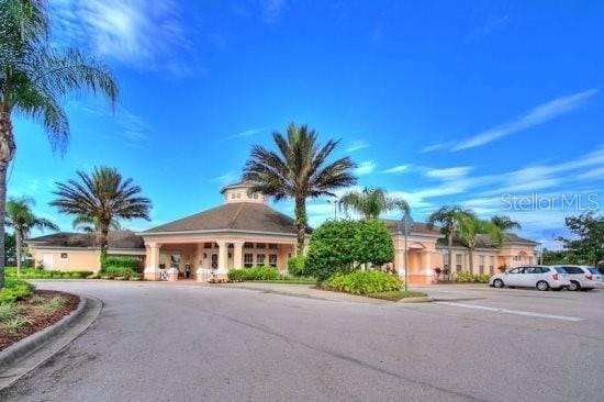 8110 Princess Palm Ln, Kissimmee, FL 34747 - photo 3