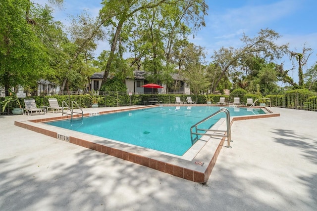150 Waterfall Way Unit 102, Altamonte Springs, FL 32714 - community pool featuring fence and a patio