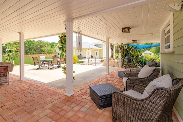 36408 E Eldorado Lake Dr, Eustis, FL 32736 - view of patio / terrace featuring outdoor dining area