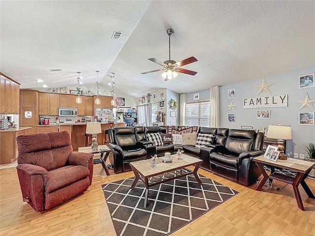 20446 Macon Pkwy, Orlando, FL 32833 - photo 3