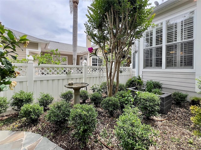 exterior space featuring fence