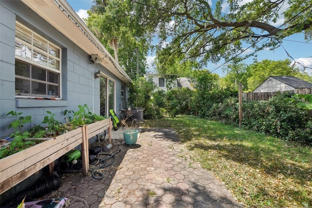 1239 E Ridgewood St, Orlando, FL 32803 - view of yard featuring a patio area and fence