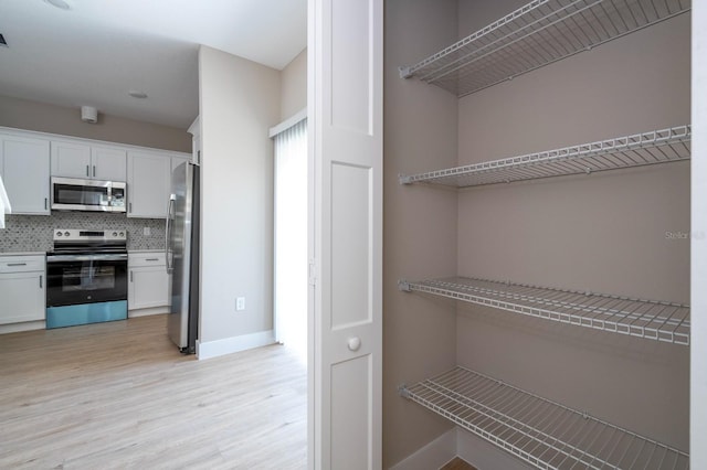 2041 Warrens Ave, Maitland, FL 32751 - view of pantry
