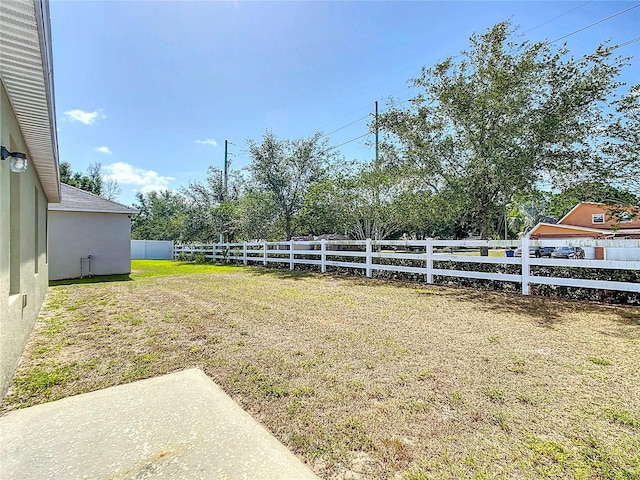 view of yard featuring a fenced backyard