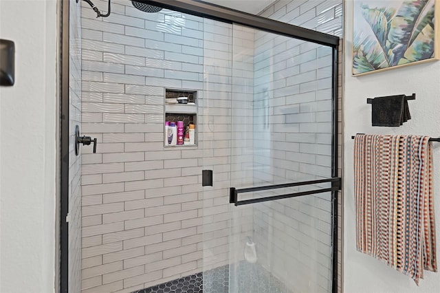1220 Tahitian Sunrise Dr, Plant City, FL 33565 - full bath featuring a stall shower