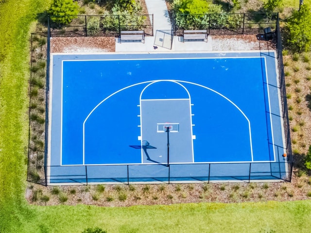 1220 Tahitian Sunrise Dr, Plant City, FL 33565 - view of sport court with fence