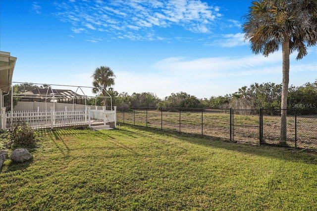 4043 Topsail Trl, New Port Richey, FL 34652 - view of yard featuring a fenced backyard