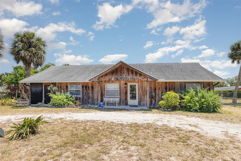 113 Hibiscus St, Melbourne, FL 32935 - photo 1