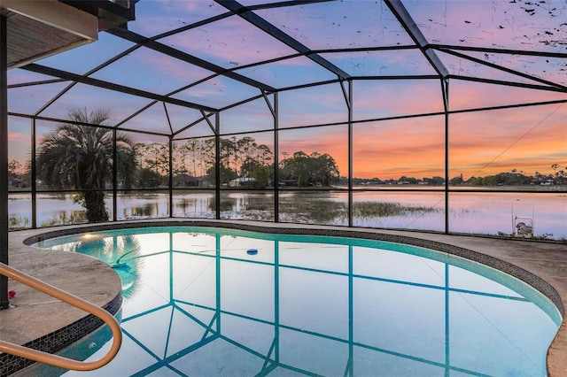 516 Fort Smith Blvd, Deltona, FL 32738 - swimming pool with a water view and glass enclosure