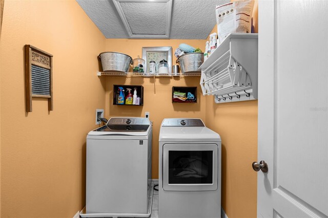 4027 Lakeside Reserve Ct, Orlando, FL 32810 - laundry area with separate washer and dryer, laundry area, and baseboards