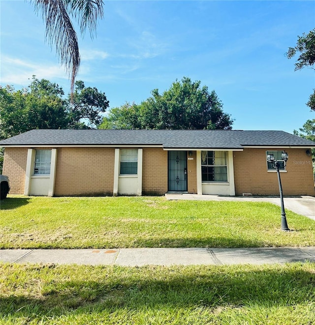 3716 Mistwood Dr, Tampa, FL 33619 - photo 1