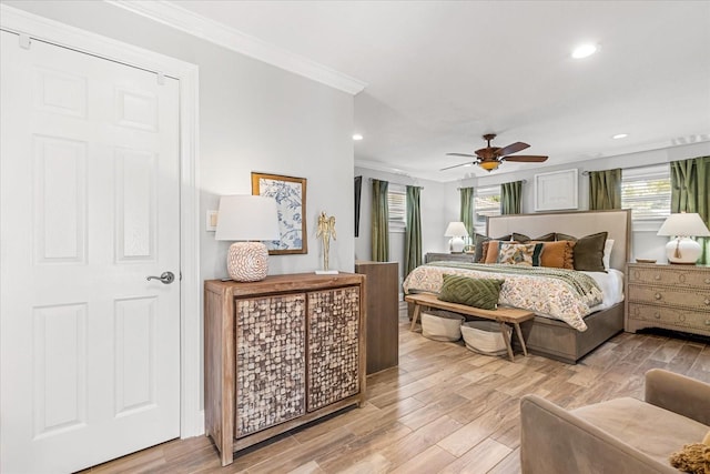 2105 Fosgate Dr, Winter Park, FL 32789 - bedroom with light wood-style floors, crown molding, and recessed lighting