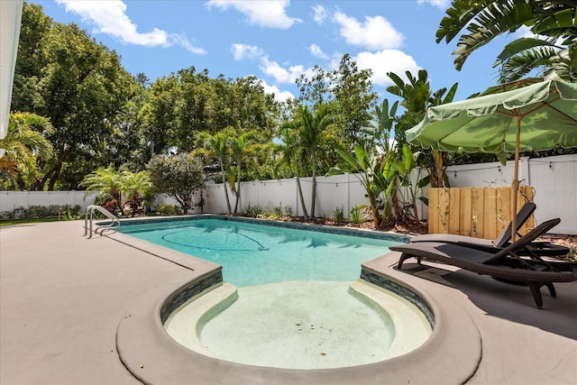 2105 Fosgate Dr, Winter Park, FL 32789 - view of swimming pool with a patio, a fenced in pool, and a fenced backyard