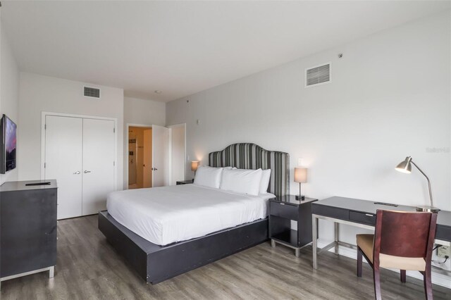 225 Celebration Pl Unit 401, Kissimmee, FL 34747 - bedroom featuring wood finished floors and a closet