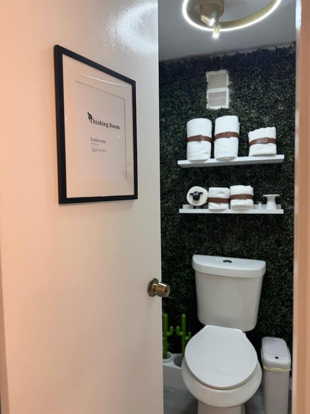 6403 Parc Corniche Dr Unit 4308, Orlando, FL 32821 - bathroom featuring toilet