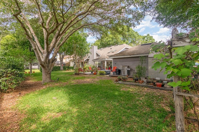 view of yard with a patio