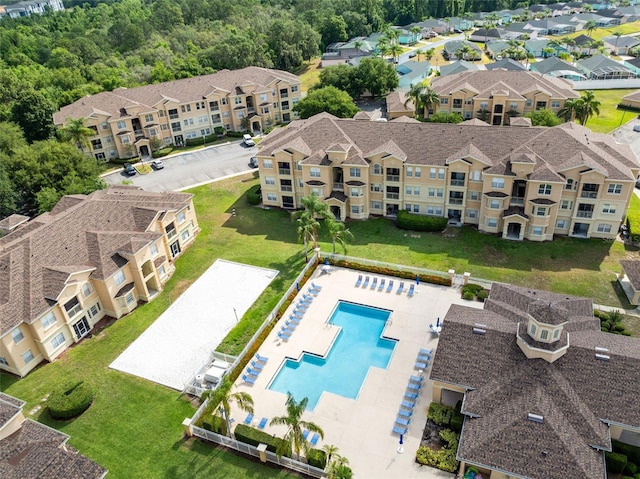 bird's eye view of a pool area