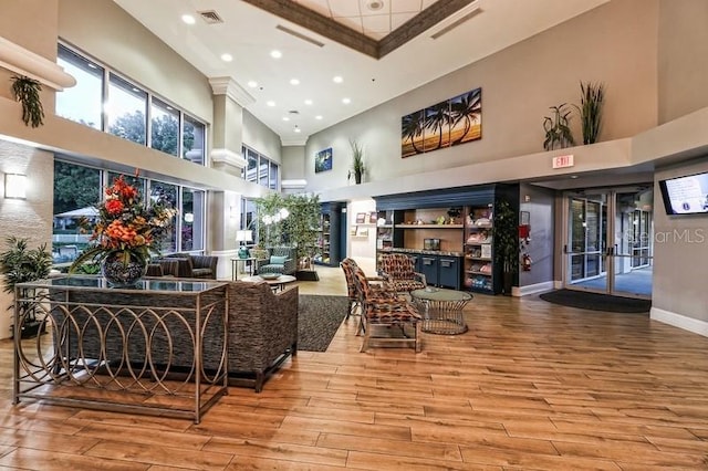 3661 Kingswood Ct, Clermont, FL 34711 - common area featuring visible vents