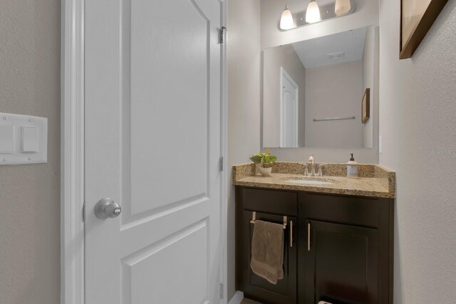 320 Primrose Dr, Davenport, FL 33837 - bathroom featuring vanity