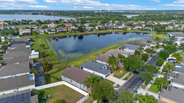 2407 Oakington St, Winter Garden, FL 34787 - aerial view of property's location featuring a nearby body of water and nearby suburban area