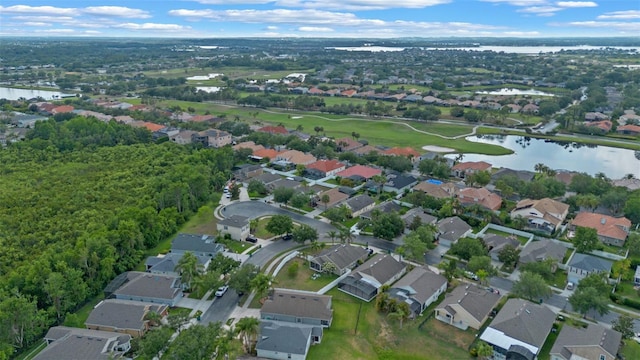 2407 Oakington St, Winter Garden, FL 34787 - view of property location featuring a nearby body of water, nearby suburban area, and a local golf course