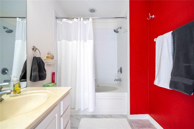 3567 Shallot Dr Unit 103, Orlando, FL 32835 - full bath with shower / tub combo, vanity, and baseboards