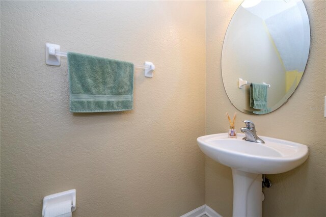 3567 Shallot Dr Unit 103, Orlando, FL 32835 - view of bathroom